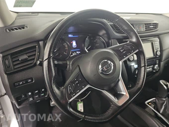 2020 Nissan Rogue SV – miniatura 10