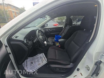 2020 Nissan Rogue SV – miniatura 6