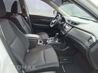 2020 Nissan Rogue SV – miniatura 18
