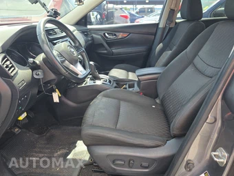 2020 Nissan Rogue SV – miniatura 7