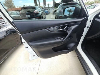 2020 Nissan Rogue SV - miniatura 9