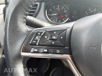 2020 Nissan Rogue SV - miniatura 39