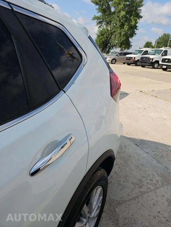 2020 Nissan Rogue SV - miniatura 21