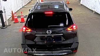 2020 Nissan Rogue SV – miniatura 5