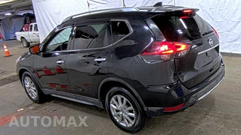 2020 Nissan Rogue SV – miniatura 6