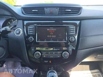 2020 Nissan Rogue SV - miniatura 7
