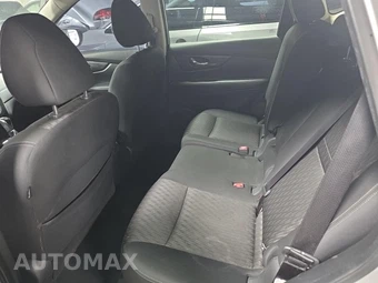 2020 Nissan Rogue SV – miniatura 10