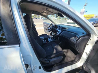 2020 Nissan Rogue SV - miniatura 18
