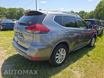2020 Nissan Rogue SV - miniatura 4