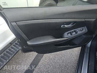2020 Nissan Sentra S - miniatura 9