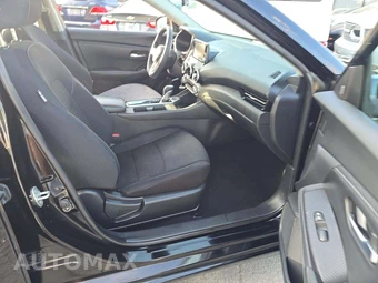 2020 Nissan Sentra S – miniatura 18
