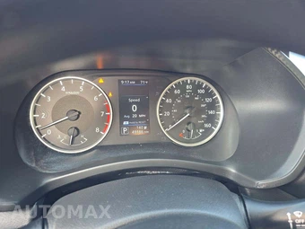 2020 Nissan Sentra S – miniatura 9
