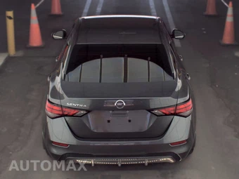 2020 Nissan Sentra S – miniatura 5