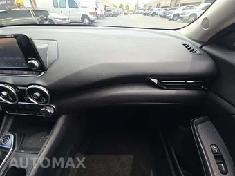 2020 Nissan Sentra S – miniatura 19