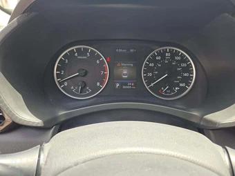 2020 Nissan Sentra S – miniatura 9