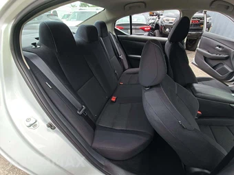 2020 Nissan Sentra S – miniatura 16