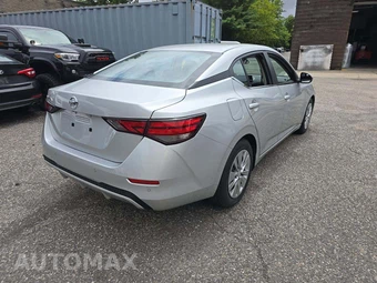 2020 Nissan Sentra S – miniatura 3