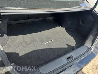 2020 Nissan Sentra S - miniatura 19