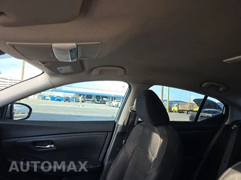 2020 Nissan Sentra S - miniatura 17