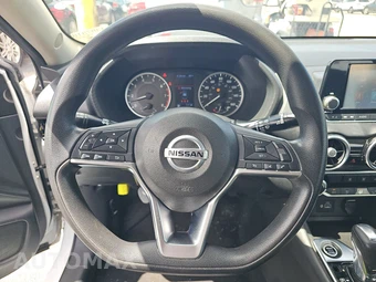 2020 Nissan Sentra S - miniatura 10