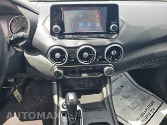 2020 Nissan Sentra S - miniatura 11