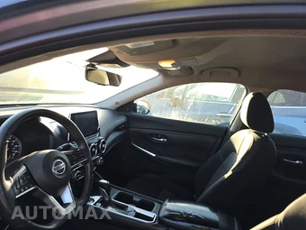 2020 Nissan Sentra SR – miniatura 17