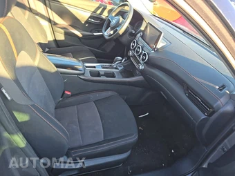 2020 Nissan Sentra SR – miniatura 8