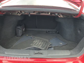 2020 Nissan Sentra SR - miniatura 16