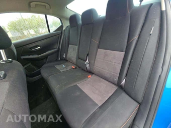 2020 Nissan Sentra SR – miniatura 10