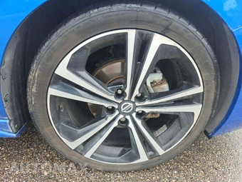 2020 Nissan Sentra SR – miniatura 20