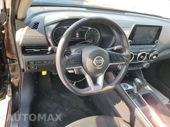 2020 Nissan Sentra SR – miniatura 10