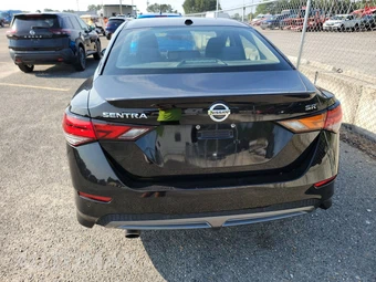 2020 Nissan Sentra SR – miniatura 5