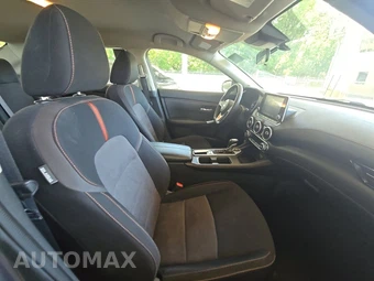 2020 Nissan Sentra SR – miniatura 14