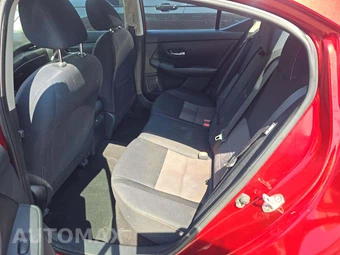 2020 Nissan Sentra SR – miniatura 13