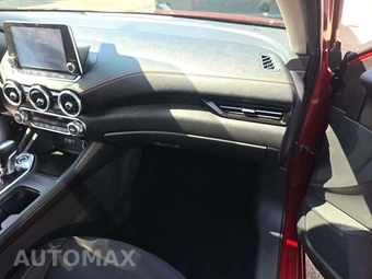 2020 Nissan Sentra SR – miniatura 19