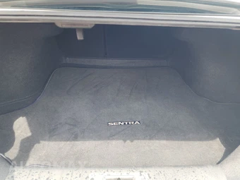 2020 Nissan Sentra SV – miniatura 16