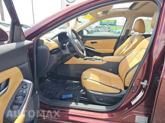 2020 Nissan Sentra SV – miniatura 3
