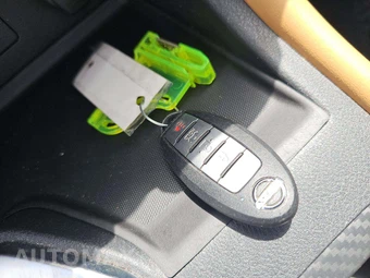 2020 Nissan Sentra SV – miniatura 5