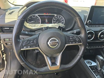 2020 Nissan Sentra SV – miniatura 10
