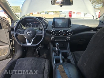 2020 Nissan Sentra SV – miniatura 11