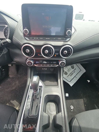 2020 Nissan Sentra SV - miniatura 11