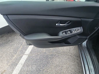 2020 Nissan Sentra SV - miniatura 9