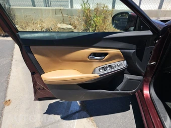2020 Nissan Sentra SV - miniatura 9