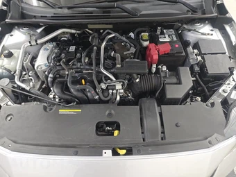 2020 Nissan Sentra SV - miniatura 15