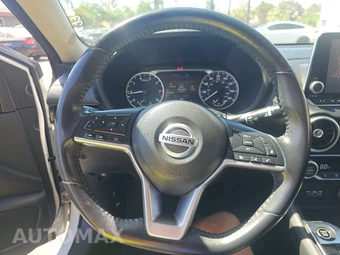 2020 Nissan Sentra SV - miniatura 10
