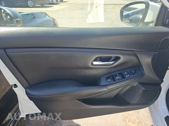 2020 Nissan Sentra SV - miniatura 9