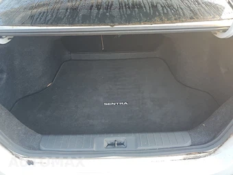 2020 Nissan Sentra SV – miniatura 16