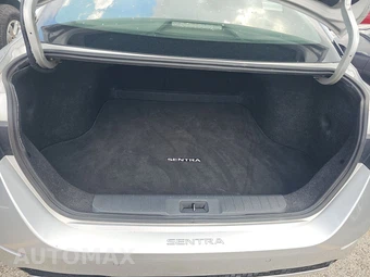 2020 Nissan Sentra SV – miniatura 16