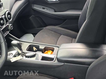 2020 Nissan Sentra SV - miniatura 8