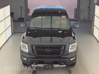 2020 Nissan TITAN PRO-4X Crew Cab Extra Short Bed - miniatura 2